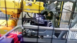 it-Robotics - Prensado y conformado de tubos