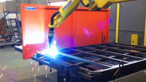 it-robotics - aplicaciones metal - soldadura invertido